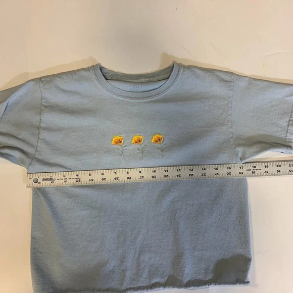 Brandy‎ Melville J. Galt Women's Embroidered Poppy Short Sleeve Shirt One Size - Picture 8 of 10